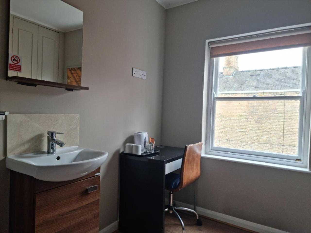 2 Danesgate Bed & Breakfast Lincoln Room photo