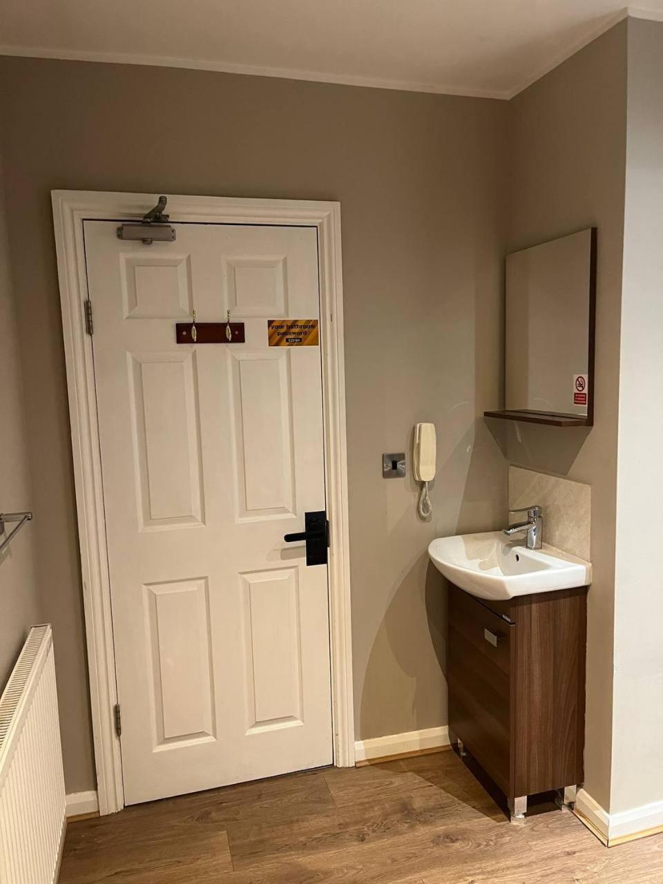 2 Danesgate Bed & Breakfast Lincoln Room photo